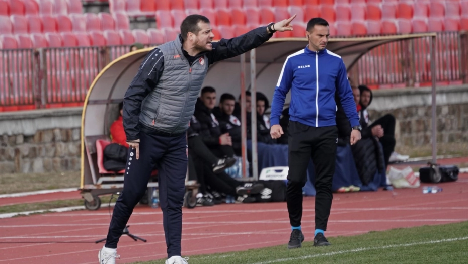 nenad lalatovic radnicki nis novi trener, Sport